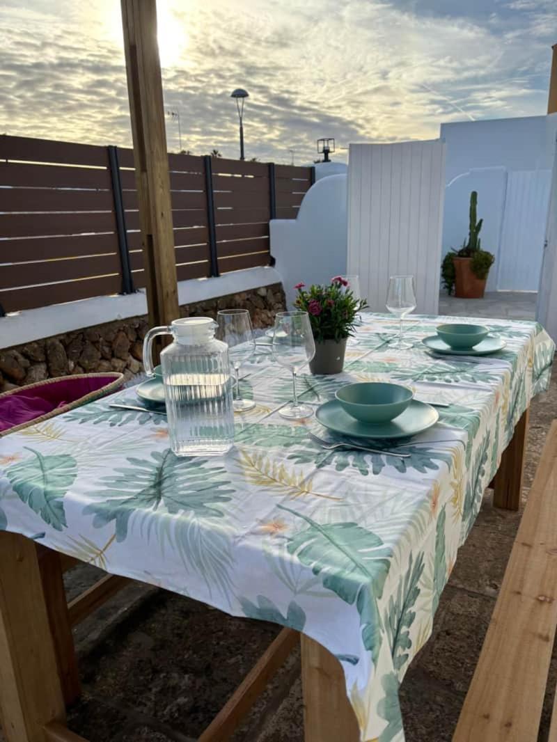 Apartamento Nº 7 Cala Pregonda Cala Blanca  Esterno foto